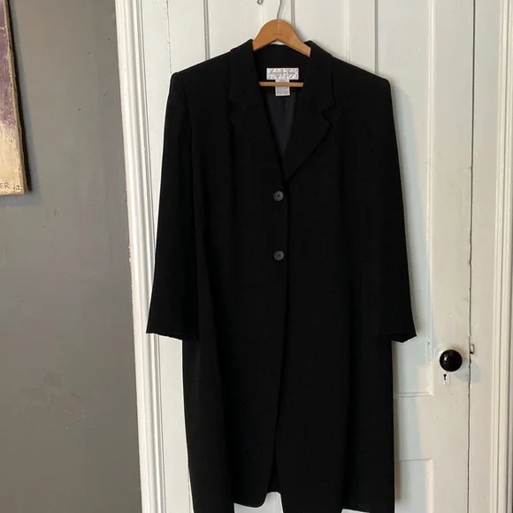 Jones New York Women's Elegant Black Long Blazer - Picture 1 of 8